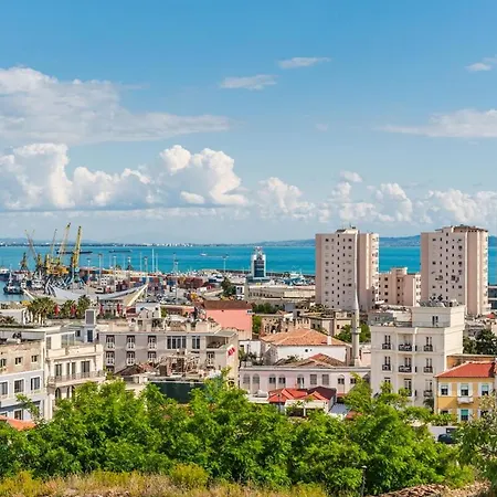 Chloe's 아파트 Durrës